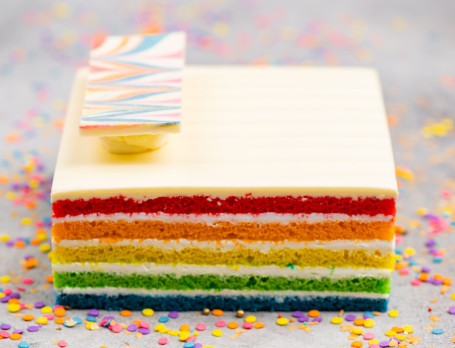Rainbow Cake (450 Gms)