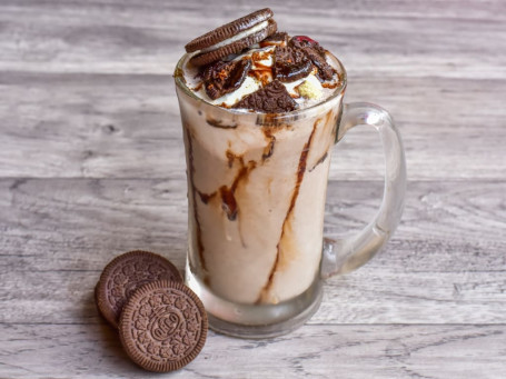 Thick Kit Kat Shake