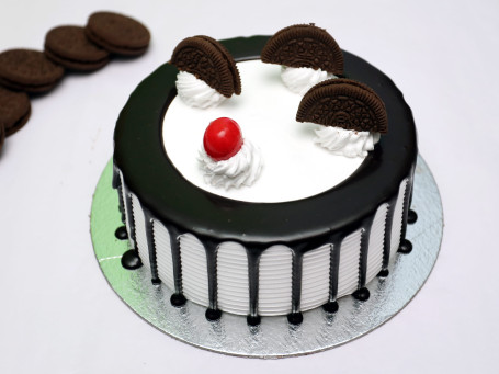 Chocolate Oreo Cake (Eggless)