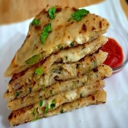 Cheese Aloo Swaminarayan Paratha