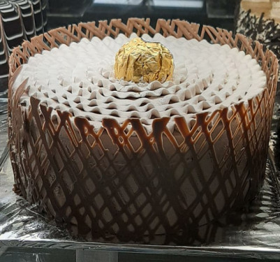 Ferrero Rocher Cake [500 Gm]