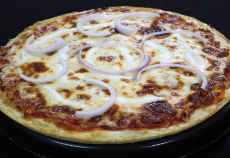 9 Medium Onion Margherita Pizza