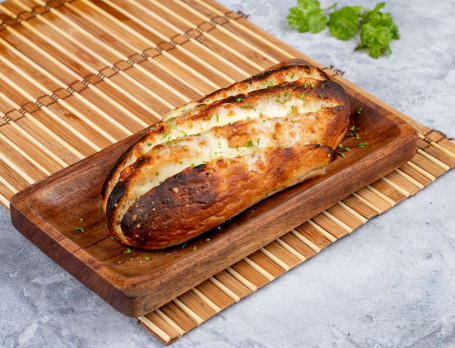 Garlic Bread With Low Fat Cheese