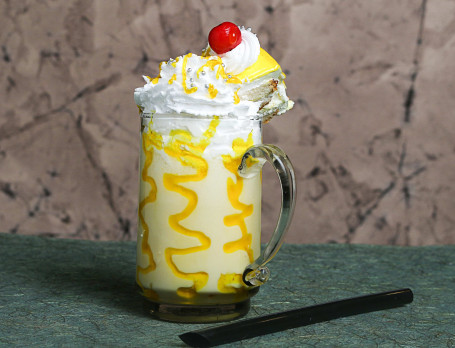 Pineapple Shake (Special)