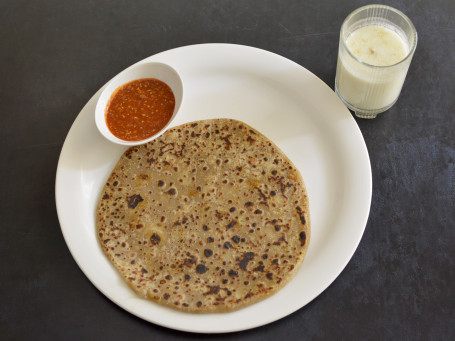 Aloo Garlic Paratha Buttermilk