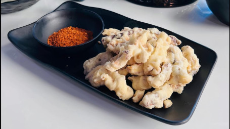 Xiāng Cūn Xiǎo Sū Mó Gū Jí Shí Deep Fried Mushroom Snack