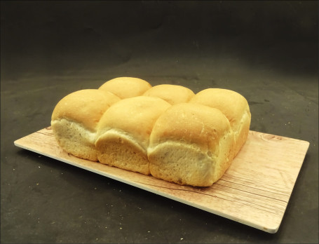 Ladi Pav Bread