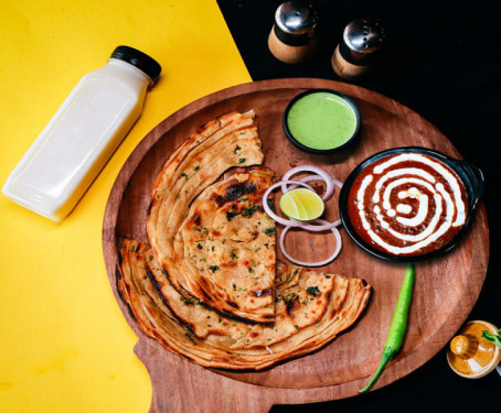 1 Lachha Paratha With Dal Makhani Combo