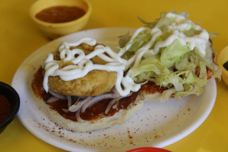 Dadagiri Vada Pav