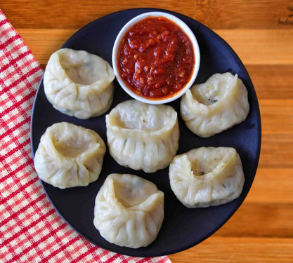 Crunchy Veg Cheese Momos (6 Pcs)