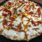 8 Soft Based Spicy Paneer Makhani Pizza