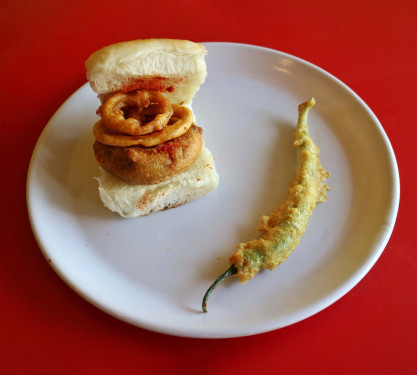 Onion Vadapav (New) (Butter)