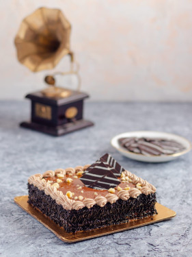 Hazelnut Chocolate Cake 500Gm