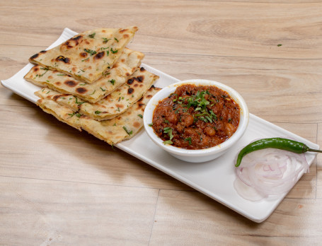 Amritsari Chloe Kulcha