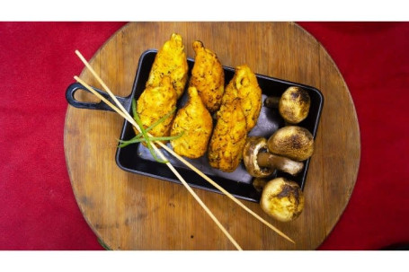 Chatpata Tandoori Mushroom Momo