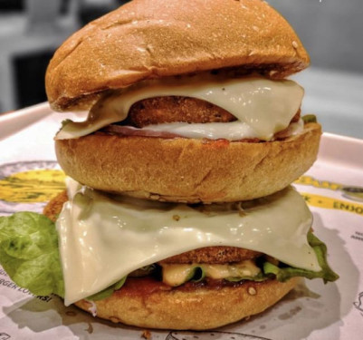 Double Smoked House Chicken Burger