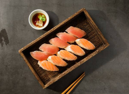 Guī Yú Hé Wěi Yú Tào Cān (10Rù Salmon And Tuna Combo (10 Pieces