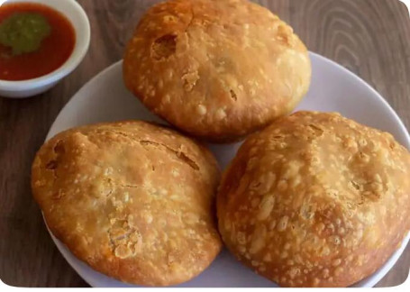 Kanda Kachori Non Jain