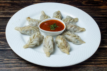 Steamed Chicken Momos [10 Pieces]