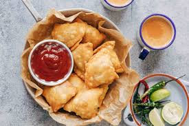 Standard Size Samosa Platter [8 Pieces]