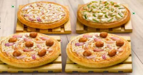 Veg And Non Veg Pizza Combo