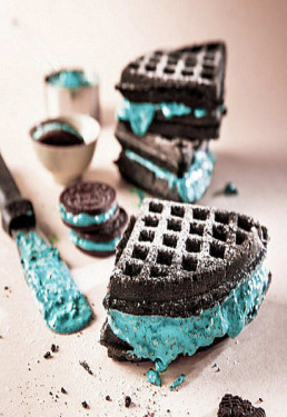 Mint Cookie Crunch Waffwich