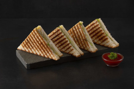 Classic Veg Bombay Sandwich