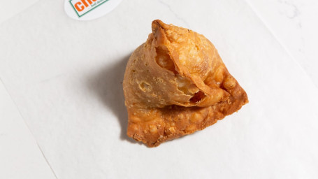 Veg Samosa, Small, Medium Spicy (3Pcs.