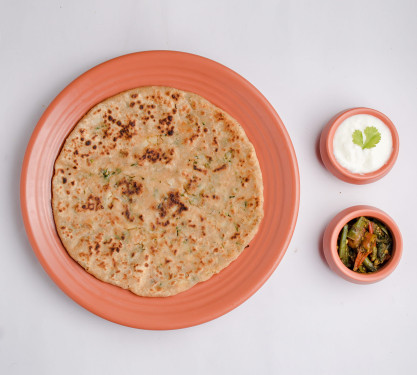 Aloo Onion Paratha (Tawa)