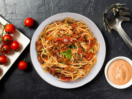 Spaghetti With Crock Pot Mutton Ragu