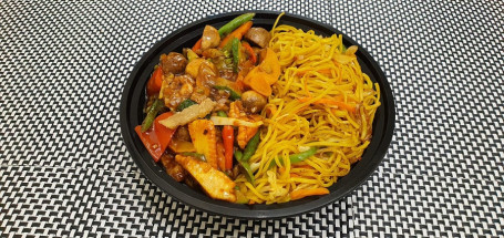 Exotic Vegetables In Ginger And Chilli Steam Rice/Noodles