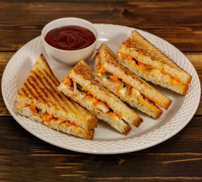 Chicken Tikka Grilled Sandwich (226.7 Kcal) (450 G)