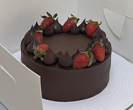 Strawberry Dark Chocolate Cake