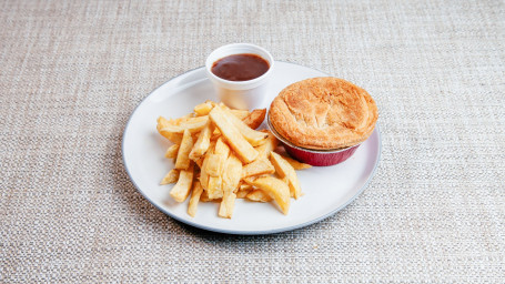 Beef And Onion Pie, Chips And Sauce