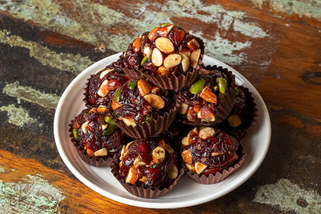 Cranberry Pistachio Laddoo