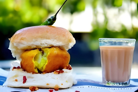 Vada Pav Ginger Tea