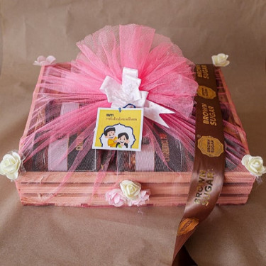 Premium Rakhi Hamper