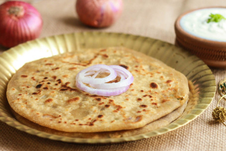 Aloo Pyaaz Paratha (2 Pcs) Curd Aachar