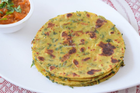 Aloo Palak Pyaza Paratha