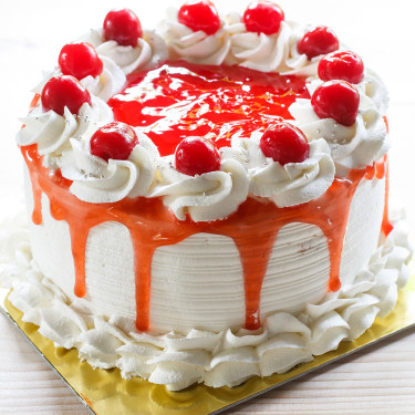 Eggless Strawberry Cake 1Pound)