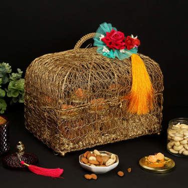 Rakhi Hamper 17