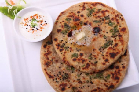 2 Rajma Pyaaz Parantha Raita Sweet