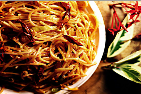 Chilly Garlic Stir Fried Noodles