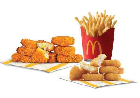 Chicken Mcnuggets 6 Pc Cheesy Veg Nuggets 9 Pc Frites (M)
