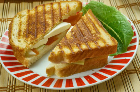 Chilii Paneer Sandwich