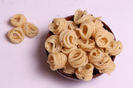 Garlic Murukku (250 Gms)