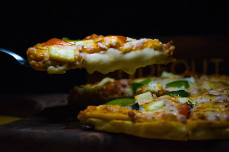 Veg Overload Pizza (9 Inch)