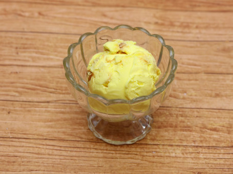 Creamy Butterscotch Ice Cream