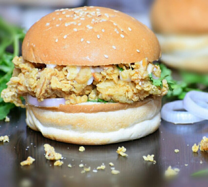 Fried Chicken Burger (Zinger)