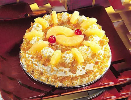 Eggless Pineapple With Butterscotch